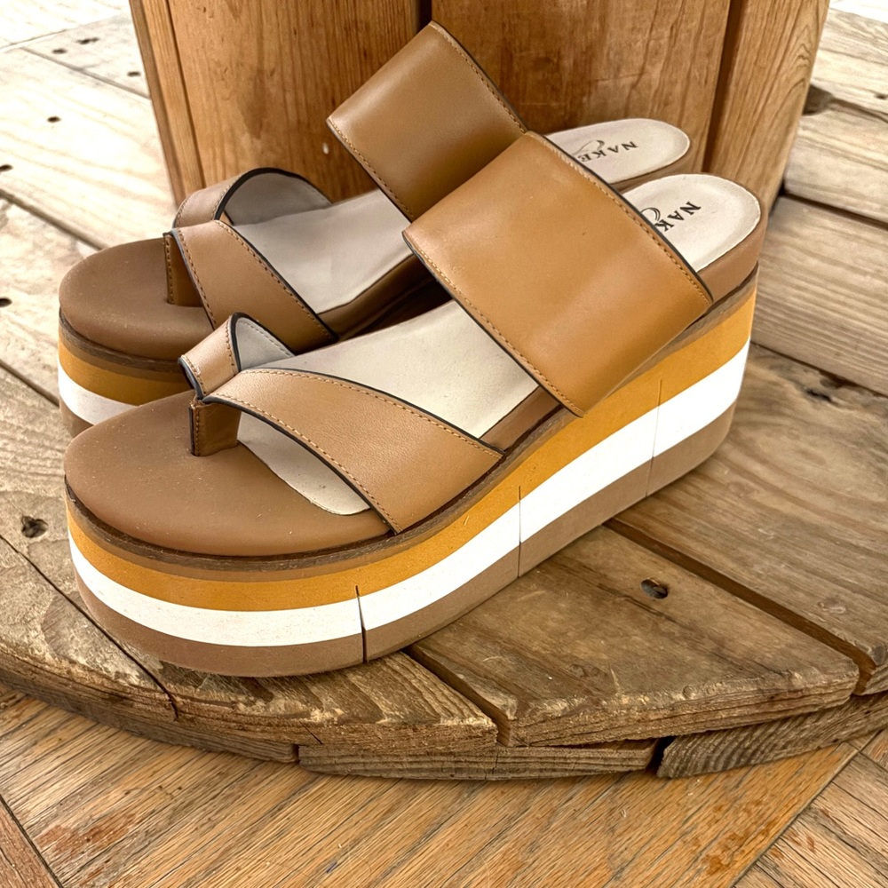 NakedFeet Tan and White Platform Wedge Sandals